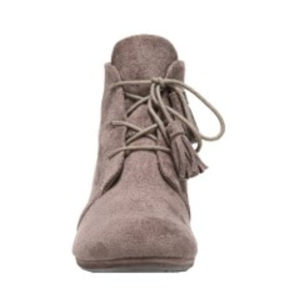 Dr. Scholl's Dakota Wedge Ankle Boot  9 - Picture 5 of 13